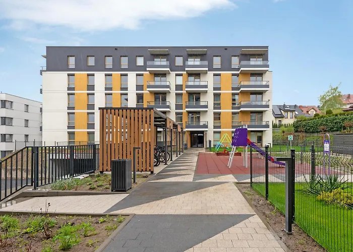 Ptasia 55 Prestige With Garden By Bookinghost Apartment