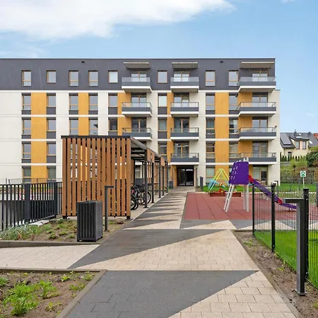 Ptasia 55 Prestige With Garden By Bookinghost Apartmán